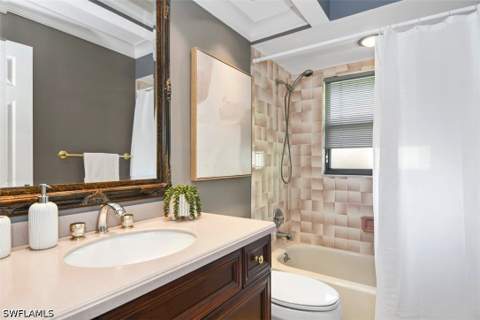 2429 Kings Lake Blvd, Naples FL - photo 16 of 27