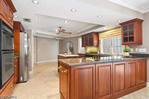 2429 Kings Lake Blvd, Naples FL - photo 9 of 27