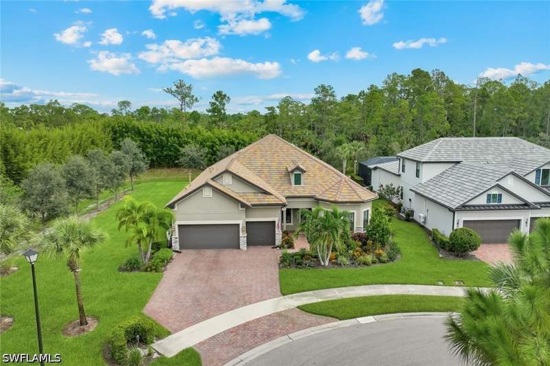 3 bedroom SingleFamilyResidence at 9527 Curlew Dr, Greyhawk At Golf Club Of The Everglades, Naples — photo 2