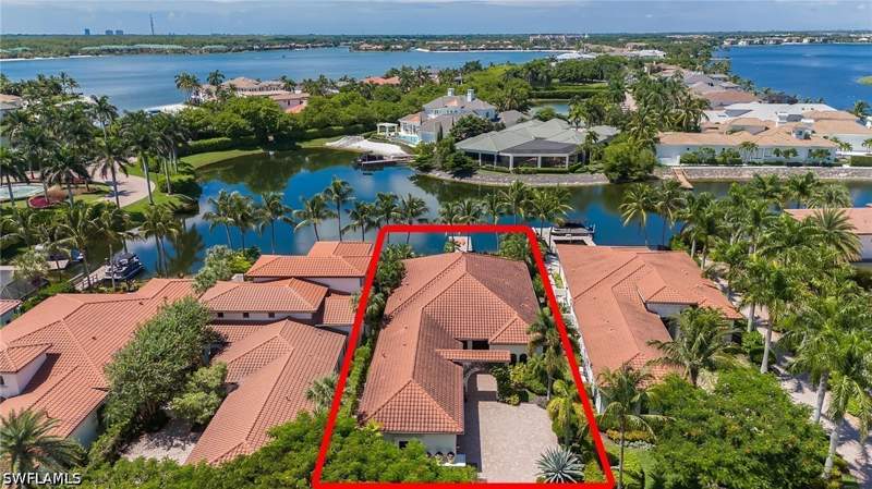 4 bedroom SingleFamilyResidence at 18124 Via Portofino Way, Portofino, Miromar Lakes — photo 2