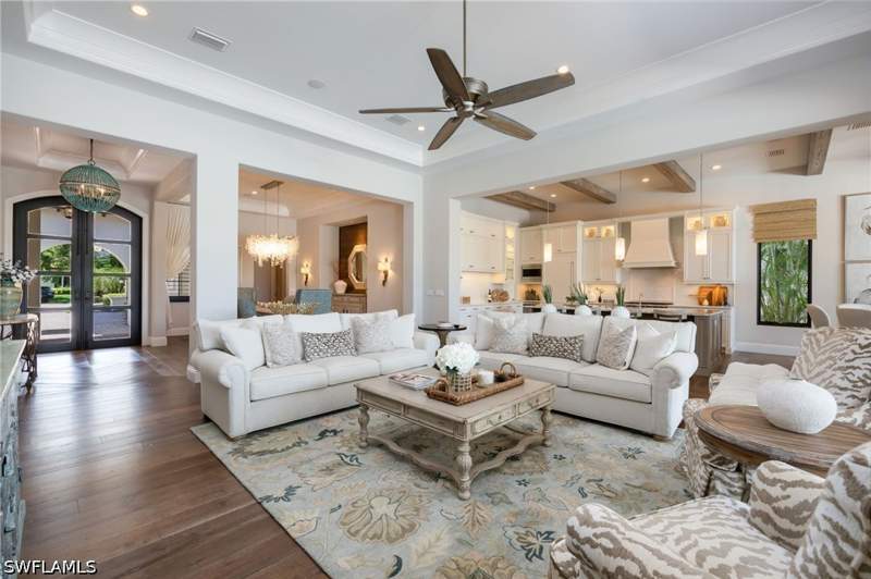 4 bedroom SingleFamilyResidence at 18124 Via Portofino Way, Portofino, Miromar Lakes — photo 3