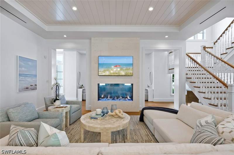 6 bedroom SingleFamilyResidence at 12 Sabre Ln, Sabre Cay, Naples — photo 5