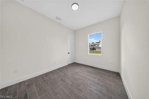 308 Mangonia Ave, Lehigh Acres FL - photo 15 of 26