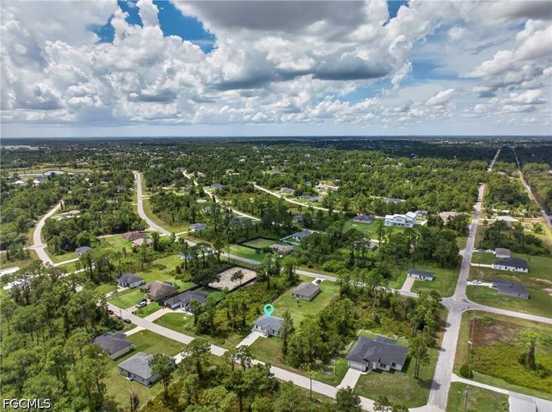 4 bedroom SingleFamilyResidence at 308 Mangonia Ave, Lehigh Acres, Lehigh Acres — photo 3