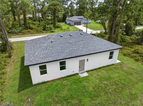 308 Mangonia Ave, Lehigh Acres FL - photo 8 of 26