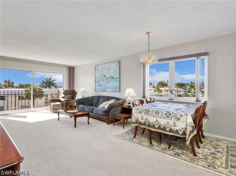 2150 Gulf Shore Blvd N 407, Naples FL - photo 6 of 40