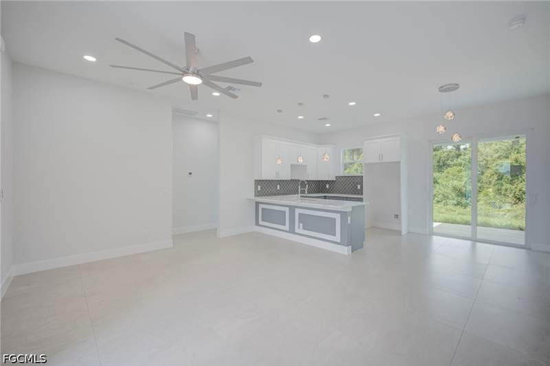3 bedroom SingleFamilyResidence at 758 Bianca Ave S, Lehigh Acres, Lehigh Acres — photo 3