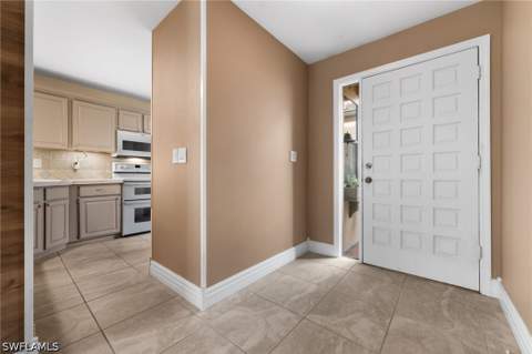 1439 Larkspur Dr, Fort Myers FL - photo 9 of 44