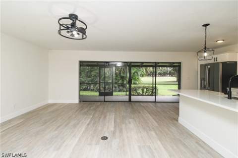 129 Forest Lakes Blvd 129, Naples FL - photo 6 of 25