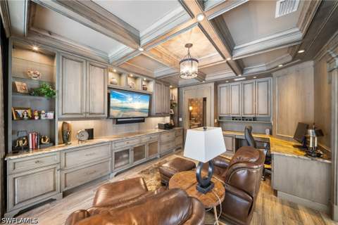 392 Carlton Pl 3, Naples FL - photo 21 of 50