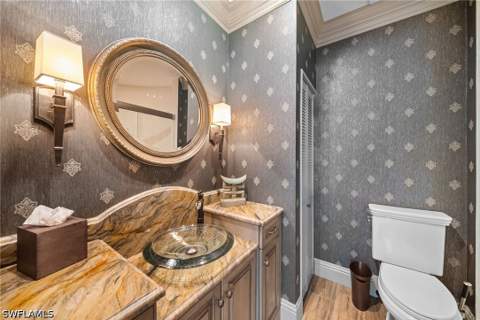 392 Carlton Pl 3, Naples FL - photo 22 of 50