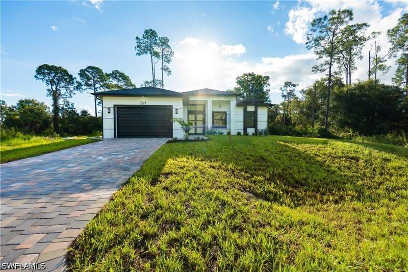 4 bedroom SingleFamilyResidence at 327 Lownde Ave S, Lehigh Acres, Lehigh Acres — photo 2