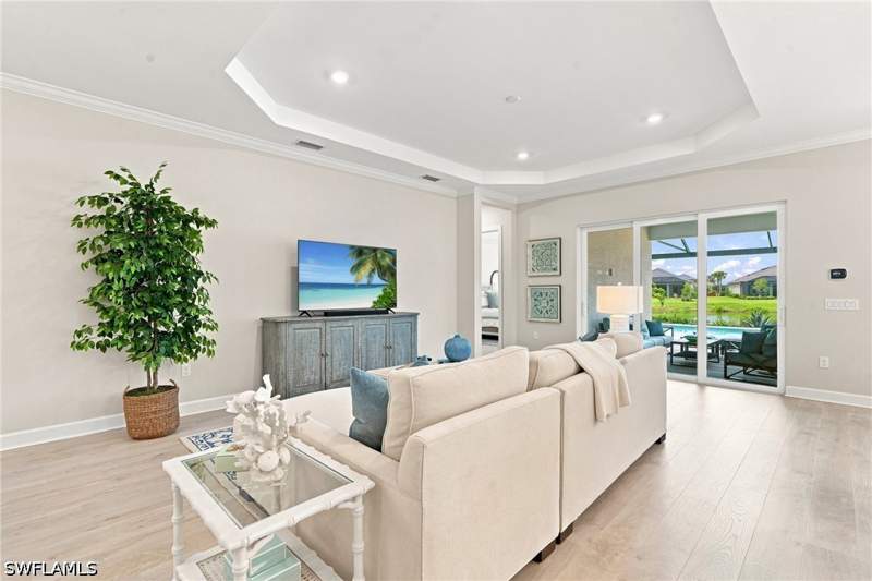 3 bedroom SingleFamilyResidence at 15649 Triesta Ln, Esplanade By The Islands, Naples — photo 5