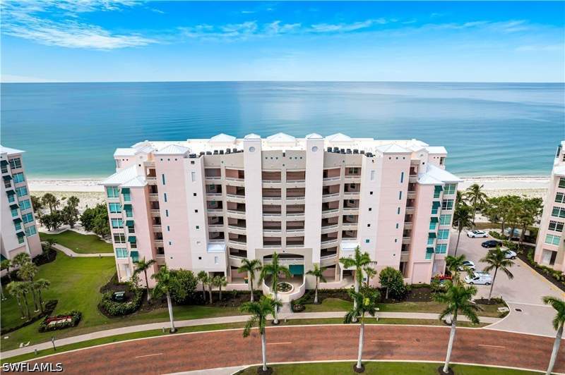 2 bedroom Condominium at 267 Barefoot Beach Blvd 204, Barefoot Beach Club, Bonita Springs — photo 4