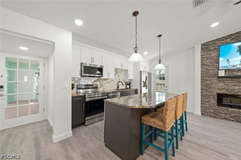 534 Piedmont Rd, Sanibel FL - photo 9 of 48