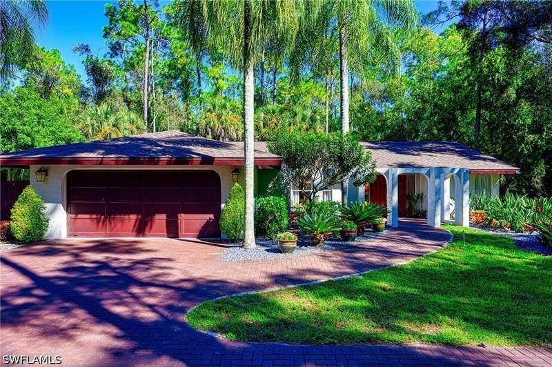3 bedroom SingleFamilyResidence at 5675 Golden Oaks Ln, Oakes Estates, Naples — photo 5