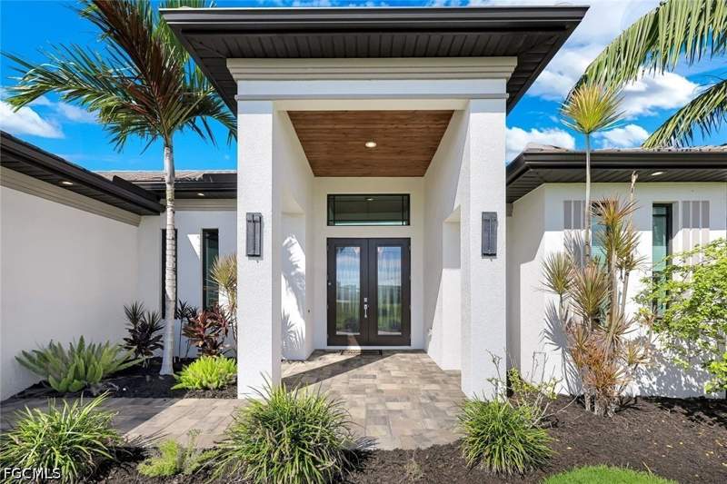 4 bedroom SingleFamilyResidence at 1030 NW 38th Pl, Cape Coral, Cape Coral — photo 3