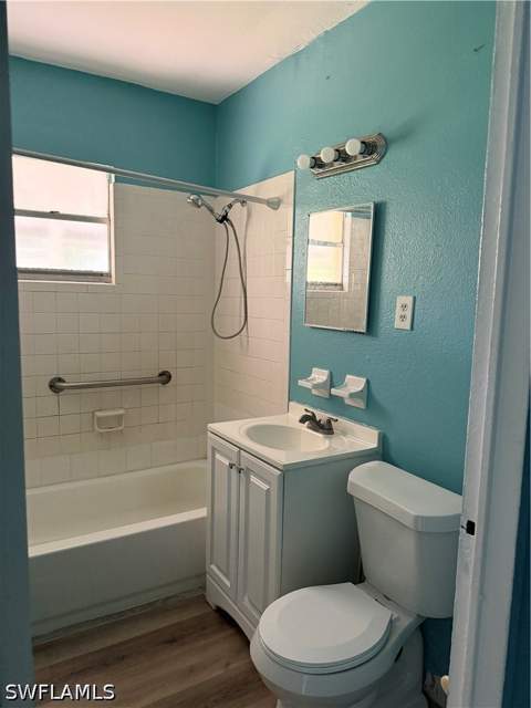 3131 Market St, Fort Myers FL - photo 15 of 32