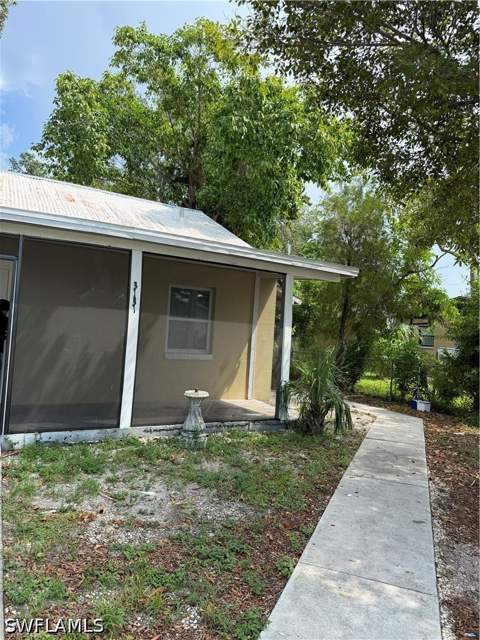 3131 Market St, Fort Myers FL - photo 6 of 32