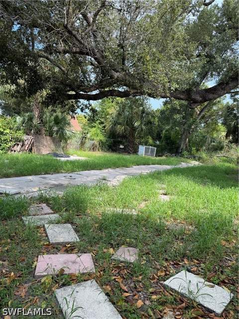 3131 Market St, Fort Myers FL - photo 8 of 32