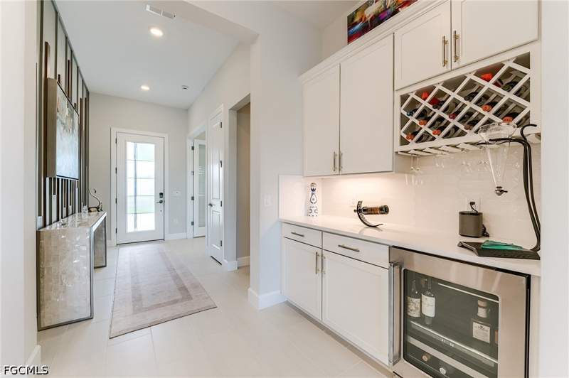 3 bedroom SingleFamilyResidence at 20180 Millrun Dr, Verdana Village, Estero — photo 4