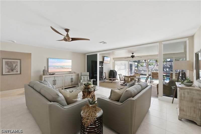 3 bedroom SingleFamilyResidence at 216 5th St W, Little Hickory Shores, Bonita Springs — photo 5