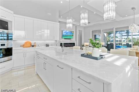 10570 Via Torino Way, Miromar Lakes FL - photo 12 of 36