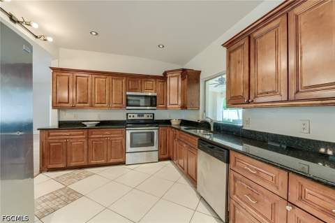 1443 Ricardo Ave, Fort Myers FL - photo 9 of 30