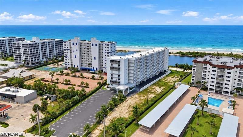 2 bedroom Condominium at 7000 Estero Blvd 604, Island Reef Club, Fort Myers Beach — photo 4