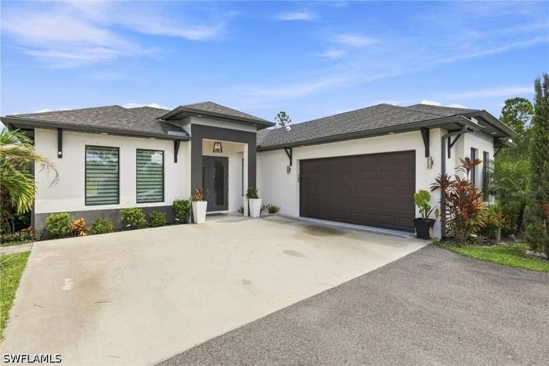 3 bedroom SingleFamilyResidence at 2885 41st Ave NE, Golden Gate Estates, Naples — photo 3