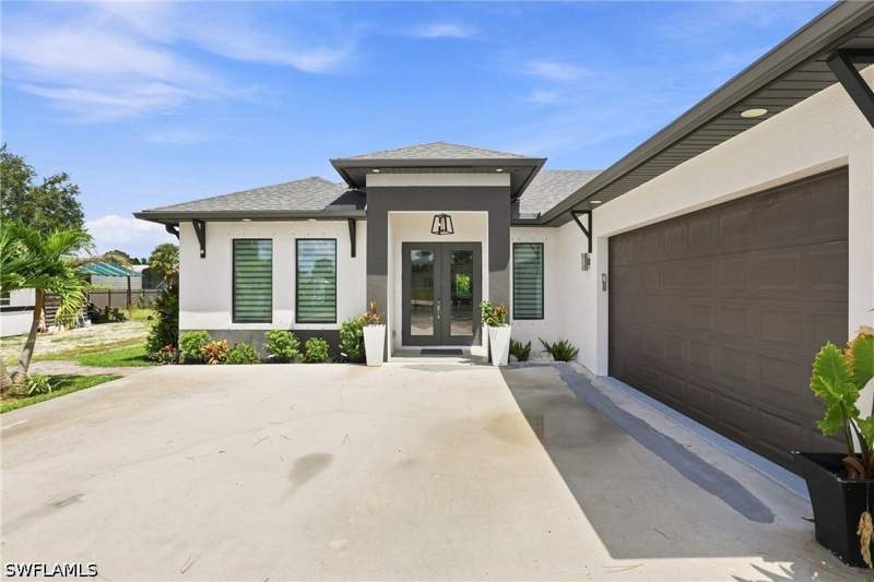 3 bedroom SingleFamilyResidence at 2885 41st Ave NE, Golden Gate Estates, Naples — photo 4