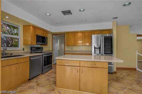 27265 High Seas Ln, Bonita Springs FL - photo 13 of 48