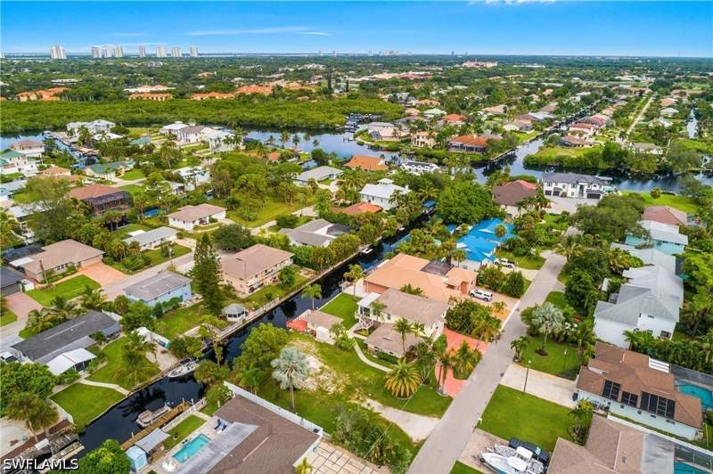4 bedroom SingleFamilyResidence at 27265 High Seas Ln, Pirate'S Cove II, Bonita Springs — photo 2