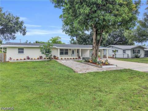 4301 New St, Fort Myers FL - photo 17 of 32
