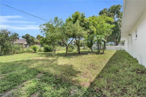 4301 New St, Fort Myers FL - photo 18 of 32