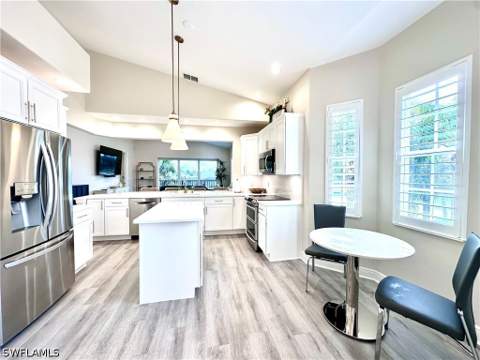 6438 Legacy Cir 304, Naples FL - photo 10 of 47