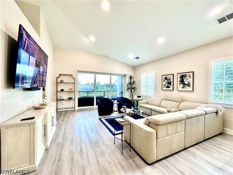 6438 Legacy Cir 304, Naples FL - photo 13 of 47