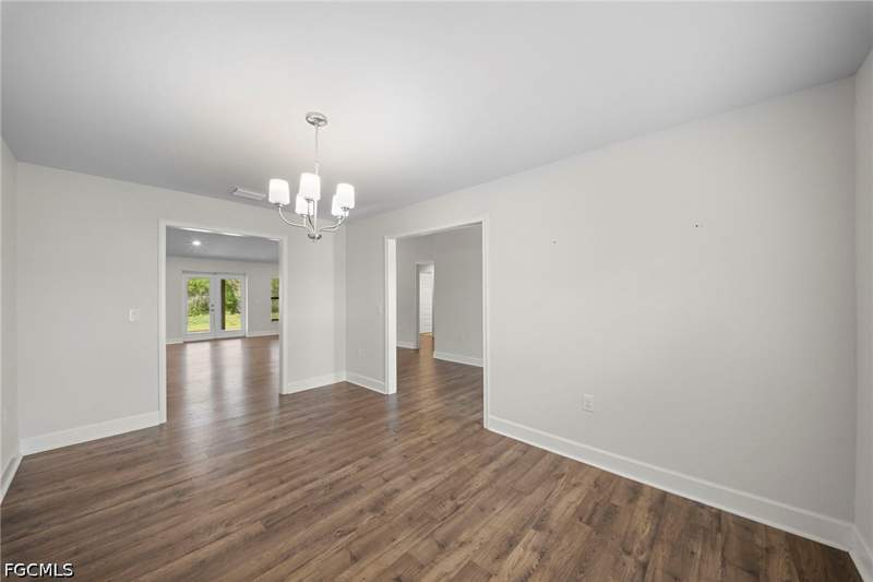 4 bedroom SingleFamilyResidence at 490 windermere Dr, Greenbriar, Lehigh Acres — photo 5