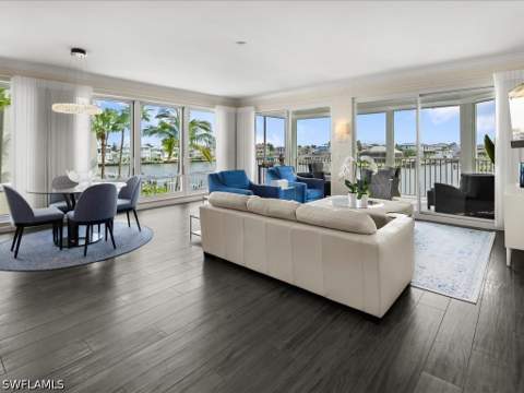 9790 Gulf Shore Dr 204, Naples FL - photo 11 of 50