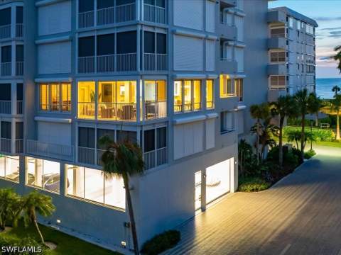 9790 Gulf Shore Dr 204, Naples FL - photo 6 of 50
