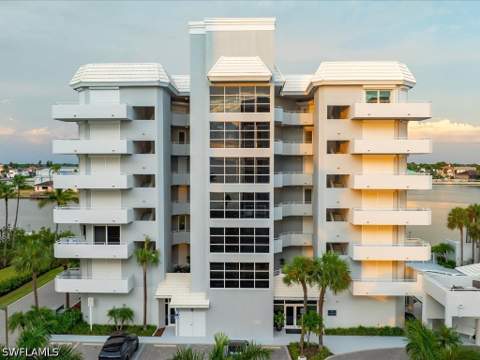 9790 Gulf Shore Dr 204, Naples FL - photo 9 of 50