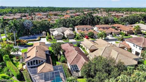 8515 Chase Preserve Dr, Naples FL - photo 9 of 50