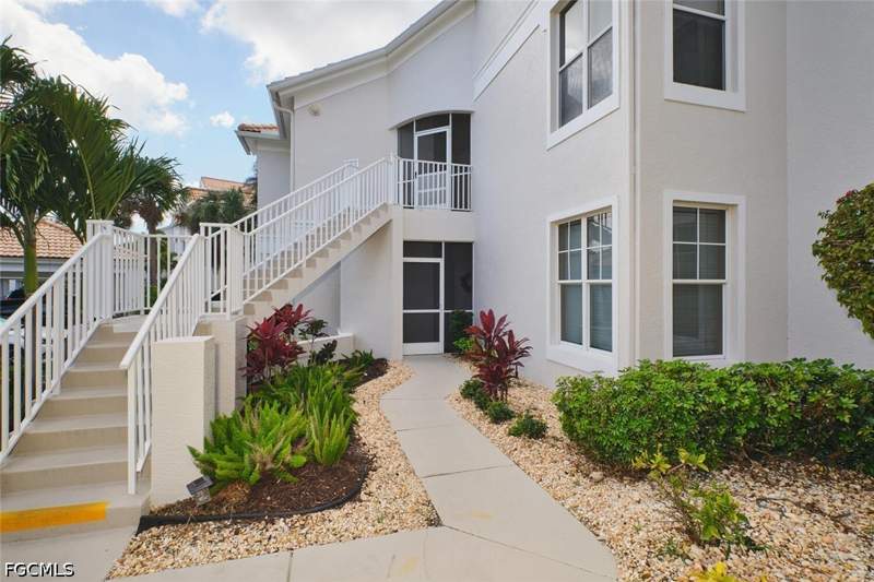 2 bedroom Condominium at 16440 Millstone Cir 101, Waterford, Fort Myers — photo 3