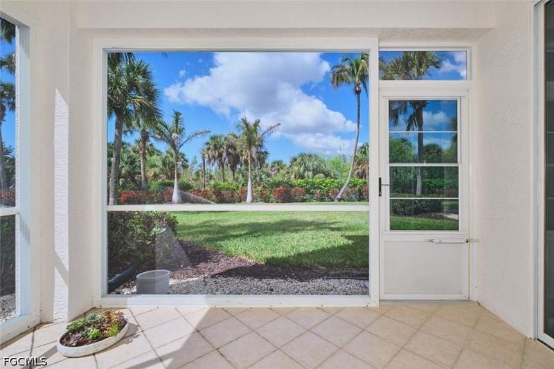 2 bedroom Condominium at 16440 Millstone Cir 101, Waterford, Fort Myers — photo 4