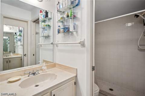 4640 Chantelle Dr N203, Naples FL - photo 13 of 15