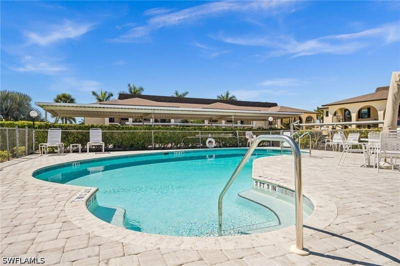 2 bedroom Condominium at 4640 Chantelle Dr N203, Fountains IV, Naples — photo 3