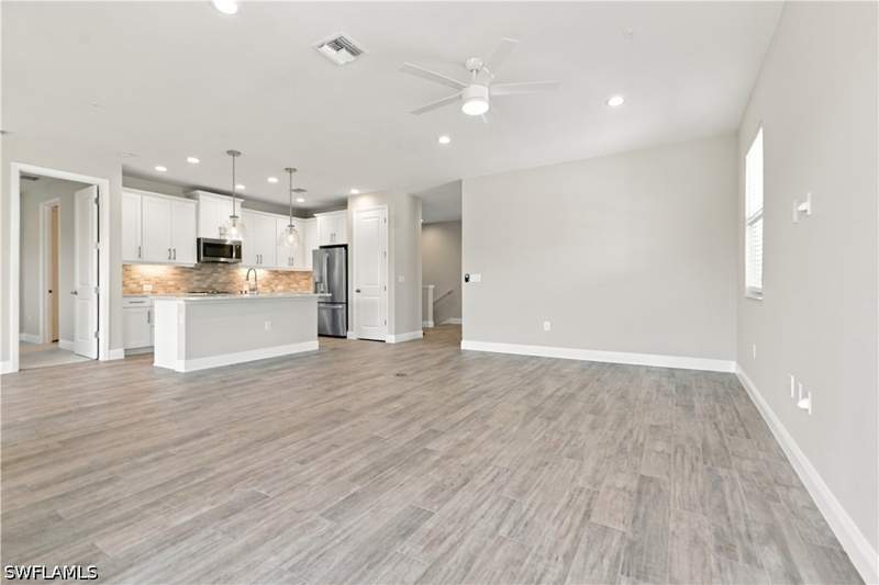 2 bedroom Condominium at 2626 Seychelles Cir 1405, Seychelles, Naples — photo 4