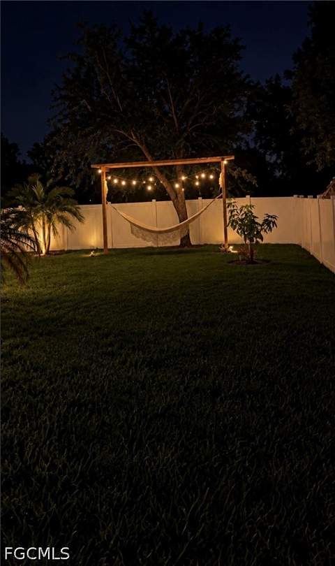 733 Arundel Cir, Fort Myers FL - photo 13 of 35