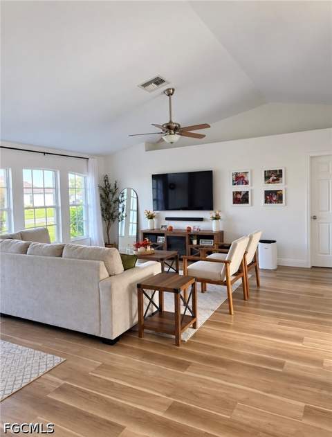 733 Arundel Cir, Fort Myers FL - photo 15 of 35