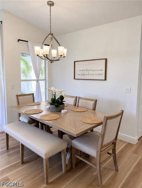 733 Arundel Cir, Fort Myers FL - photo 17 of 35